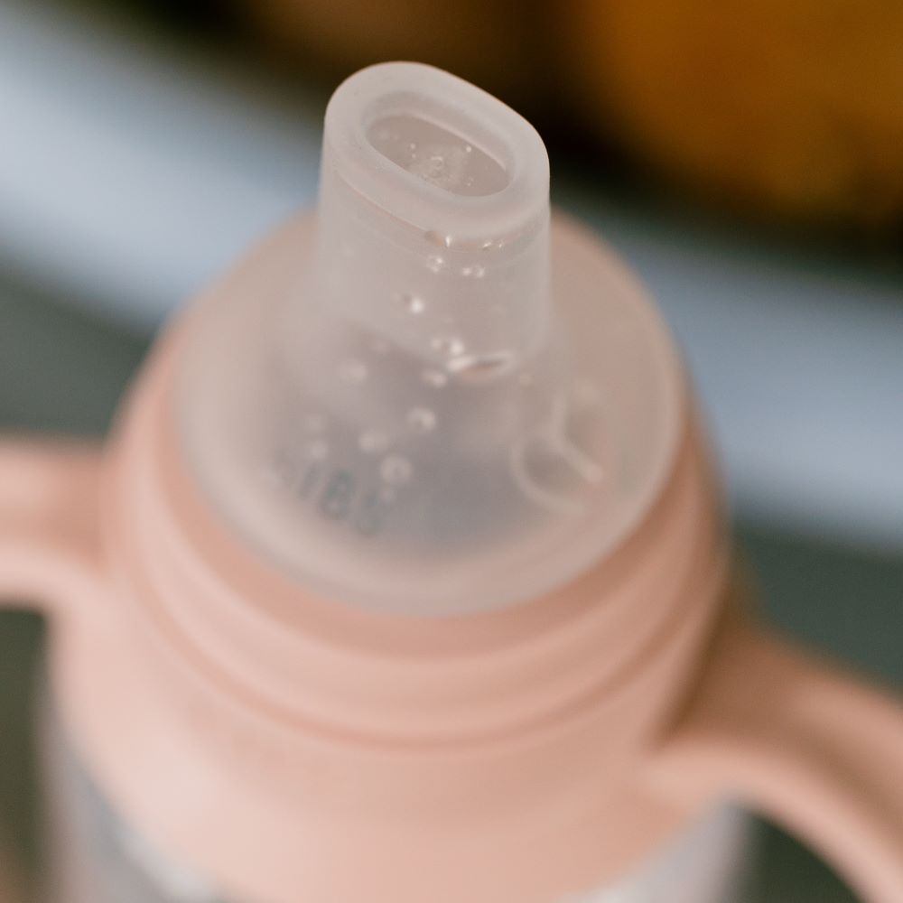 BIBS Silikoninen juomanokka vauvan tuttipulloon.