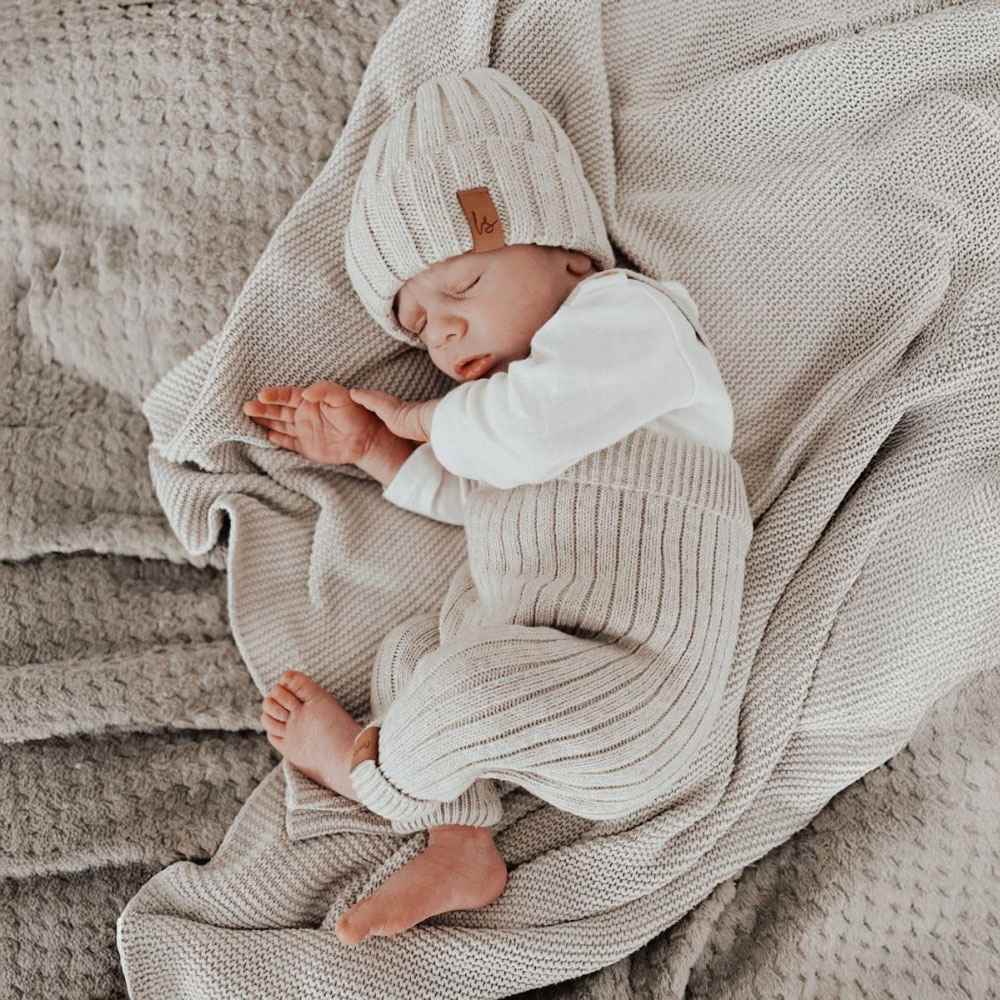 Babystyling vauvan vaatteet sand.