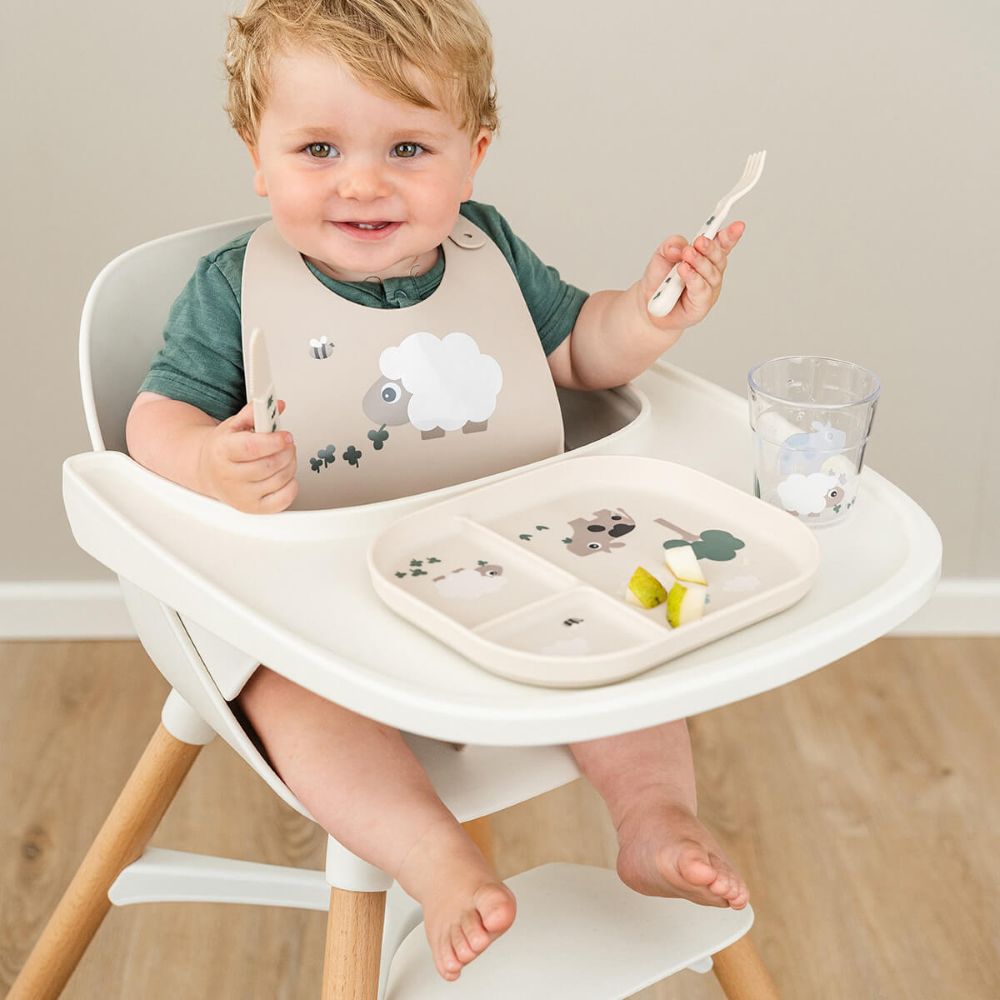 Done by Deer Tiny Farm astiat sand.