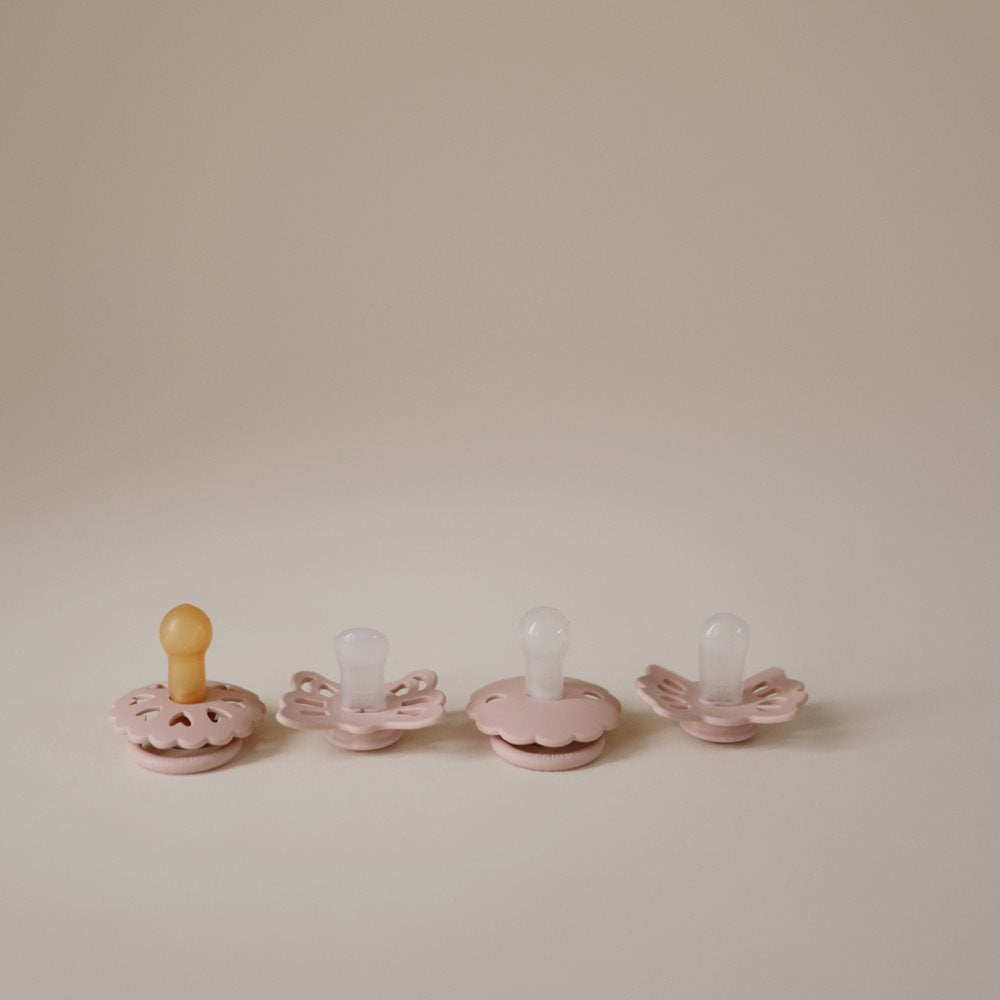 Frigg First Pacifier tuttisetti, blush.
