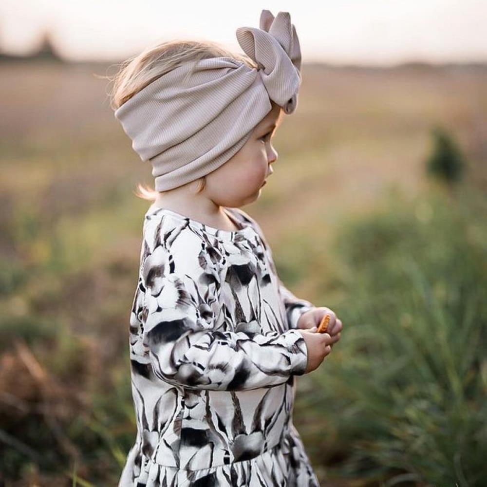 Swanie headwrap rusettipanta vauvalle.