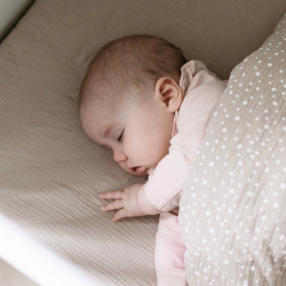 Tisu vauvan lakanat harsokankaasta sand.