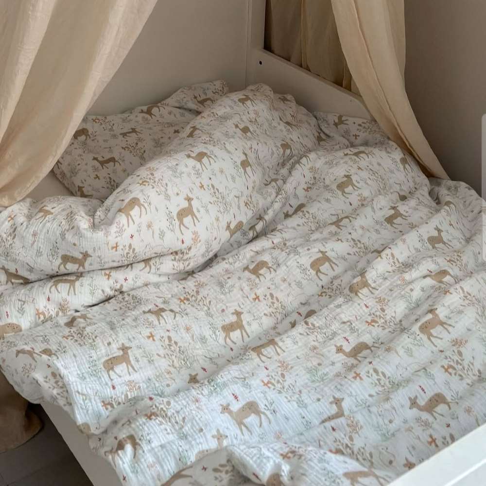 Anne&Mikael lasten pussilakanat, pellonreuna.