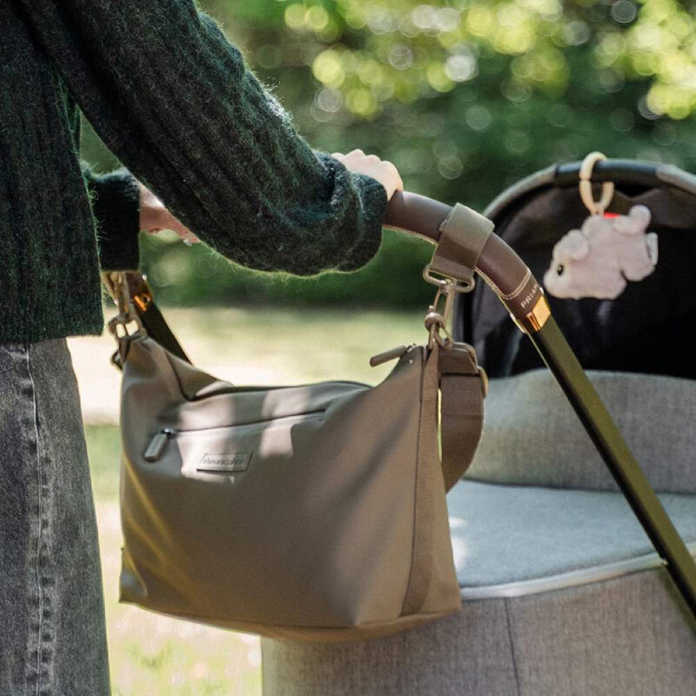 DONE BY DEER Vaunulaukku Stroller bag - Taupe