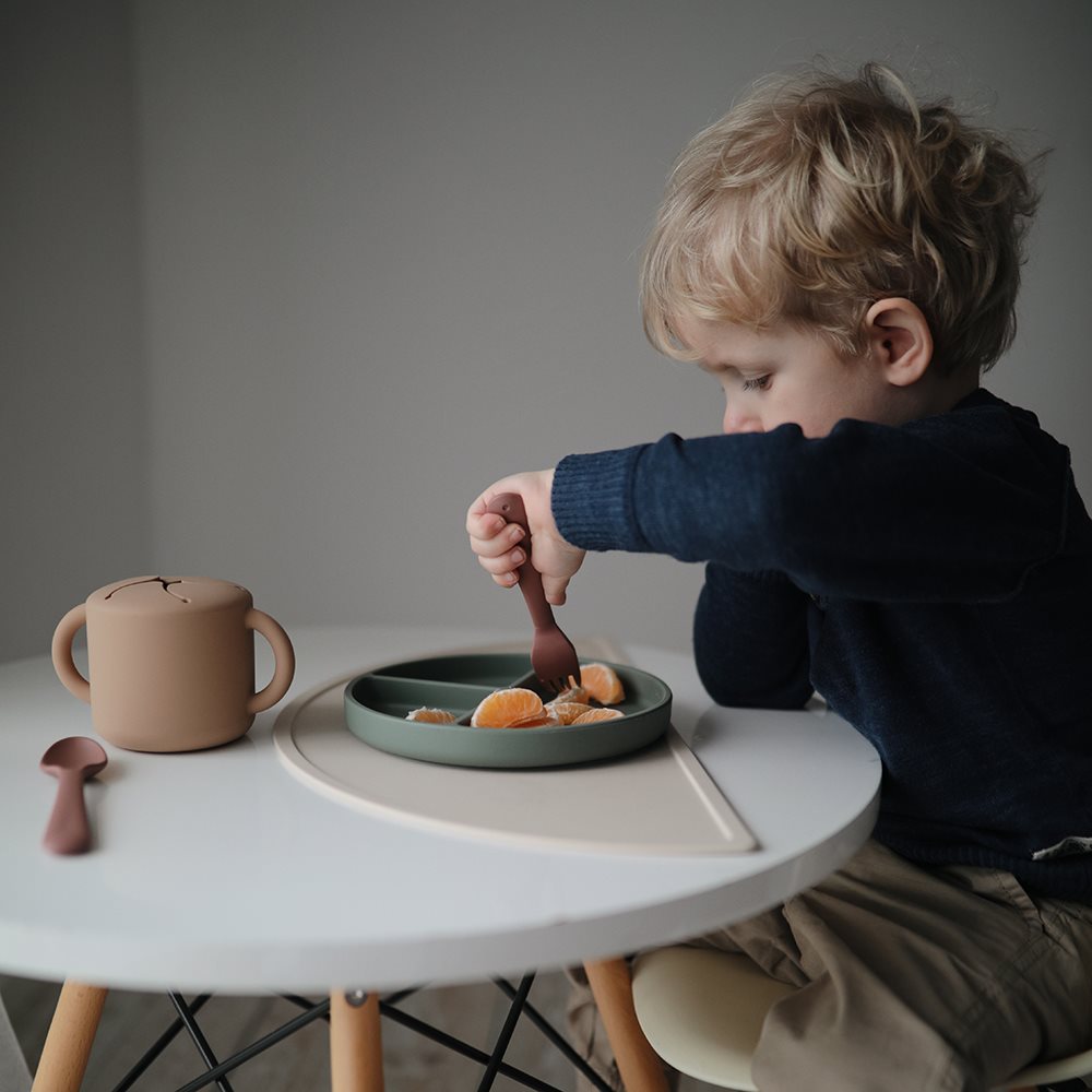 MUSHIE Silikoninen ruokailusetti - Dinosaurs