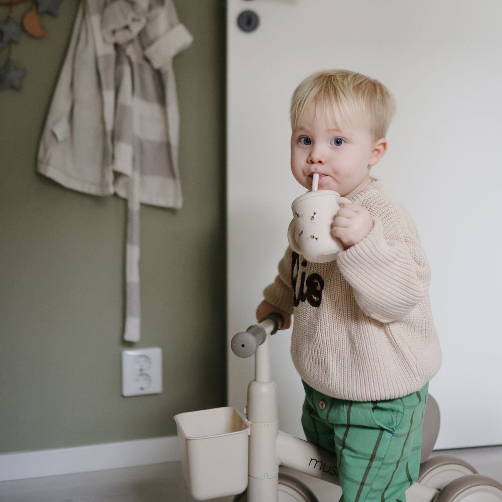 Mushie ruokailusetti, pillimuki bees.